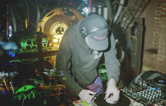 27 safensound, Cross club, dMIT